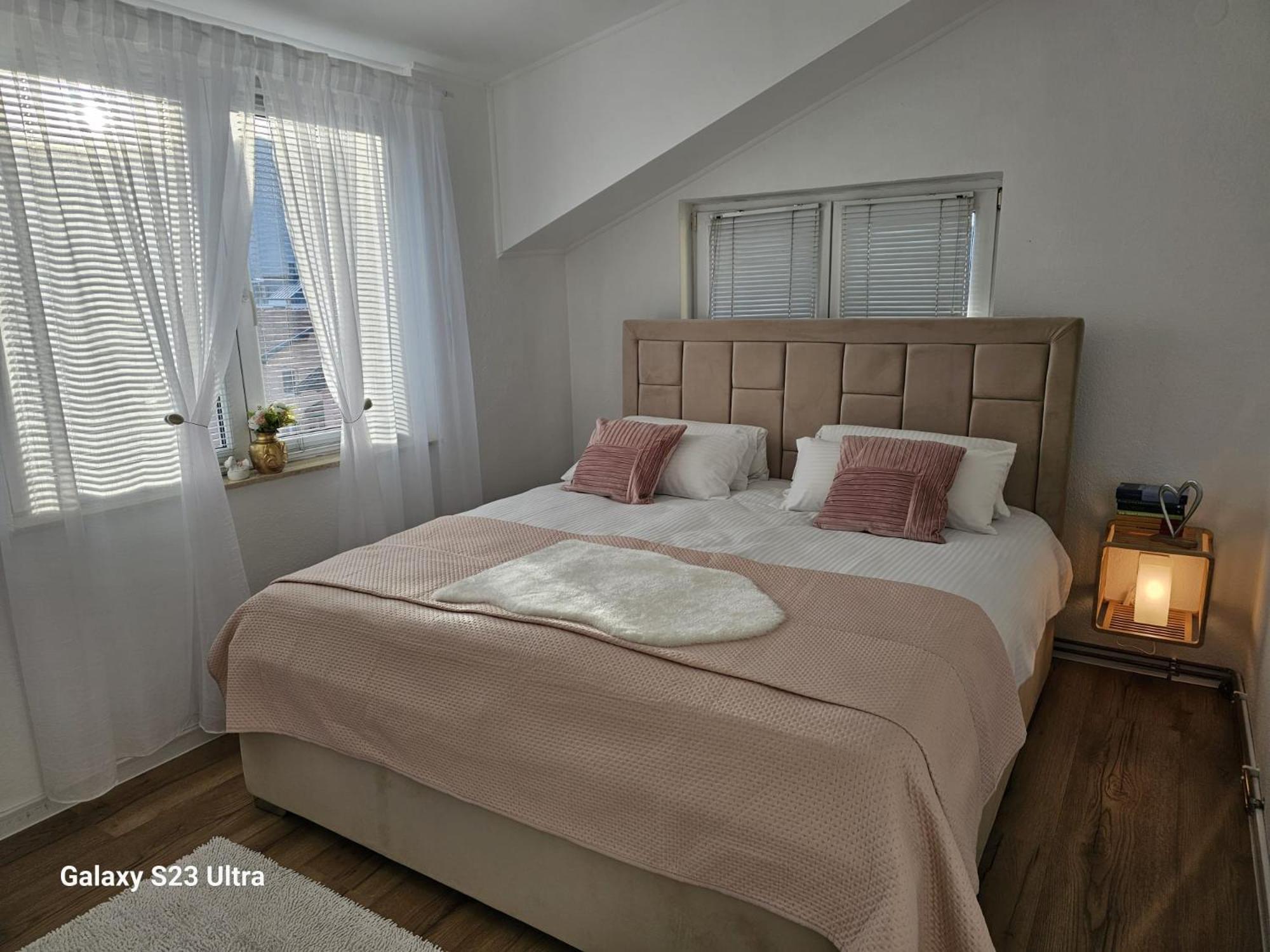 Apartment City View Bihać Екстериор снимка